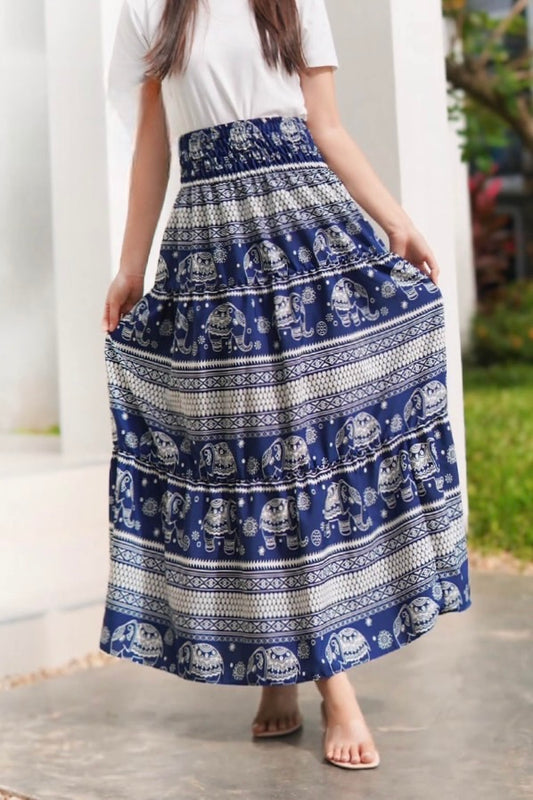 Jupe longue bohémienne à étages à taille smockée à prix grossiste - éléphant bleu