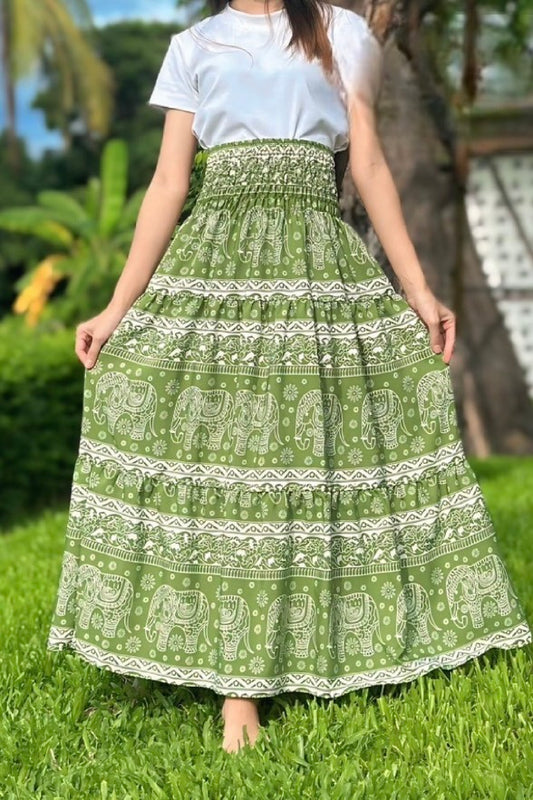 Jupe longue bohémienne à étages à taille smockée à prix grossiste - éléphant vert