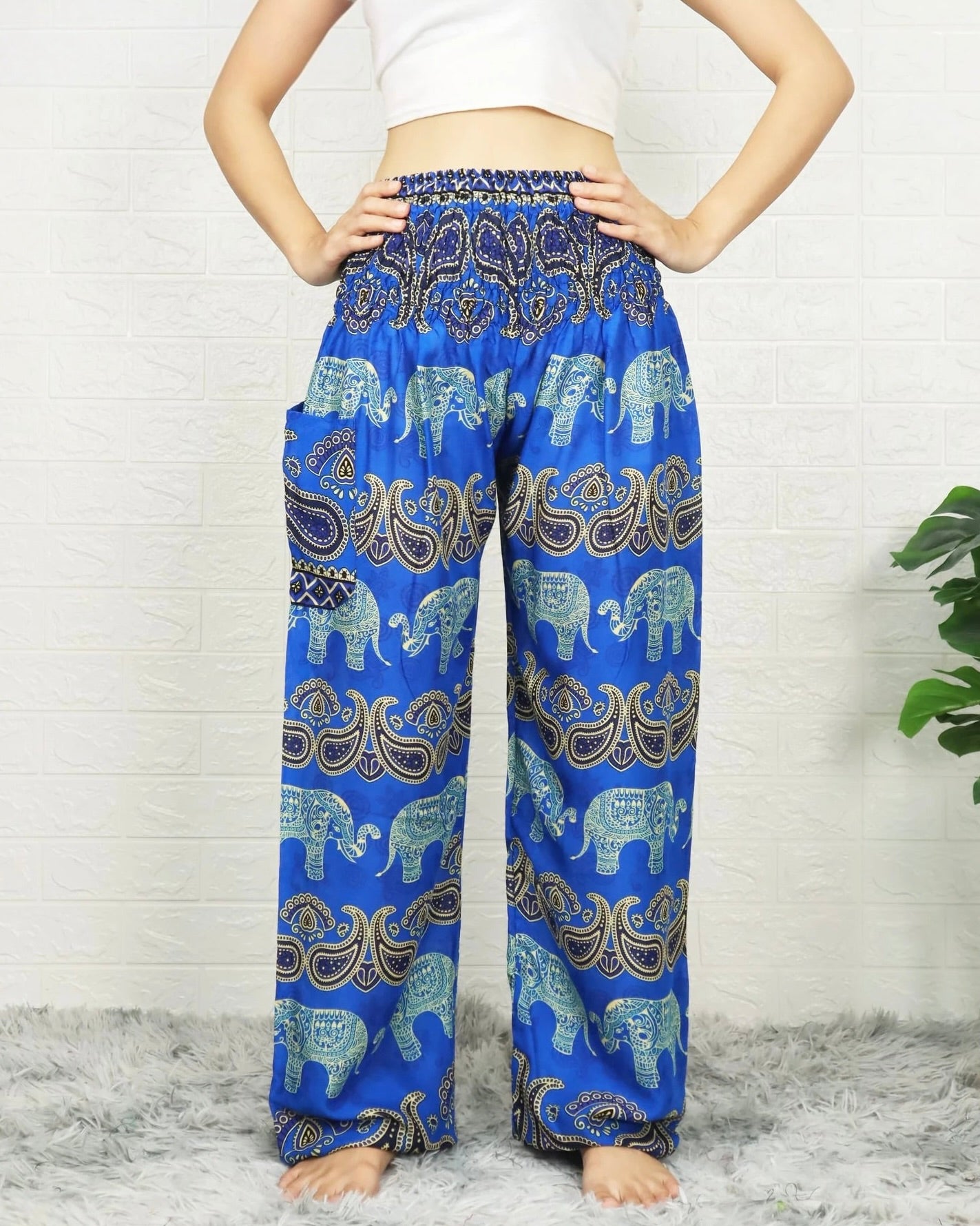 Pantalon éléphant thaïlandais Bleu en Viscose avec Élastique à la taille et aux chevilles - motif éléphant Thai