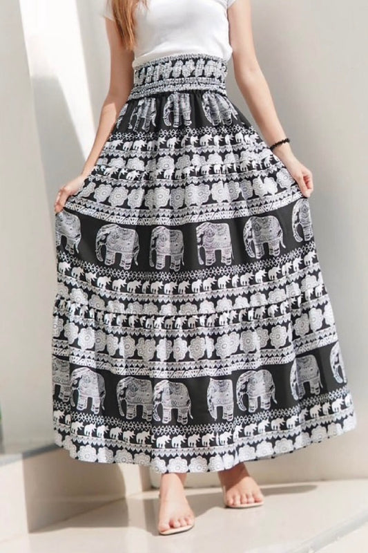 Jupe longue bohémienne à étages à taille smockée à prix grossiste - éléphant noir